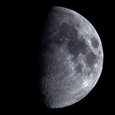 Lune – Gibbeuse croissante – 25 février 2026
